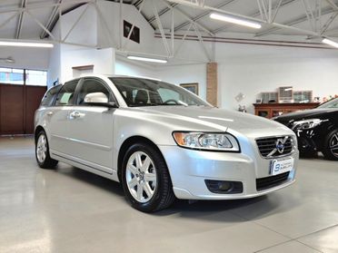 Volvo V50 D2 POLAR