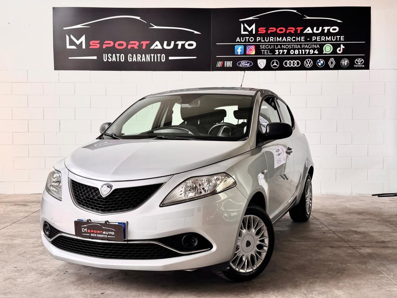 Lancia Ypsilon 1.2 69 CV 5 porte GPL Ecochic Platinum