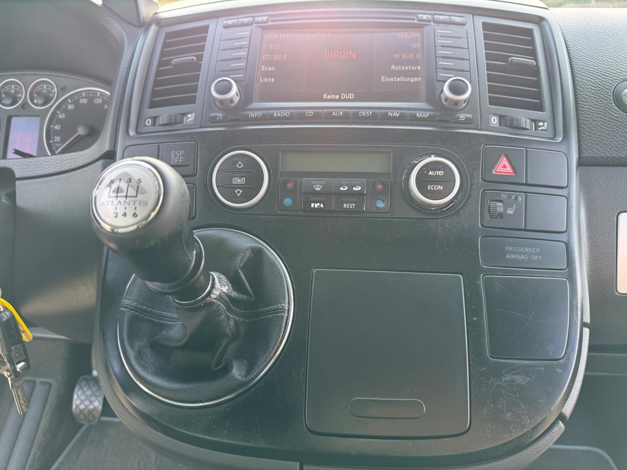 T5 Multivan 2.5 TDI/130CV California Beach