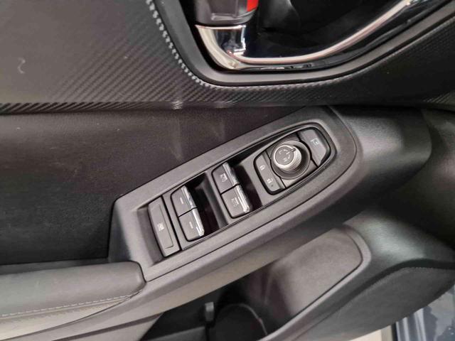SUBARU Crosstrek 2.0i e-Boxer MHEV CVT Lineartronic Premium
