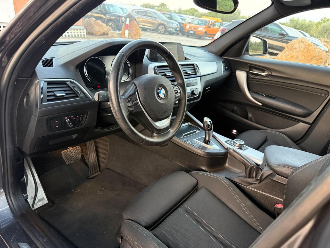 Bmw 118 118d 5p. Msport
