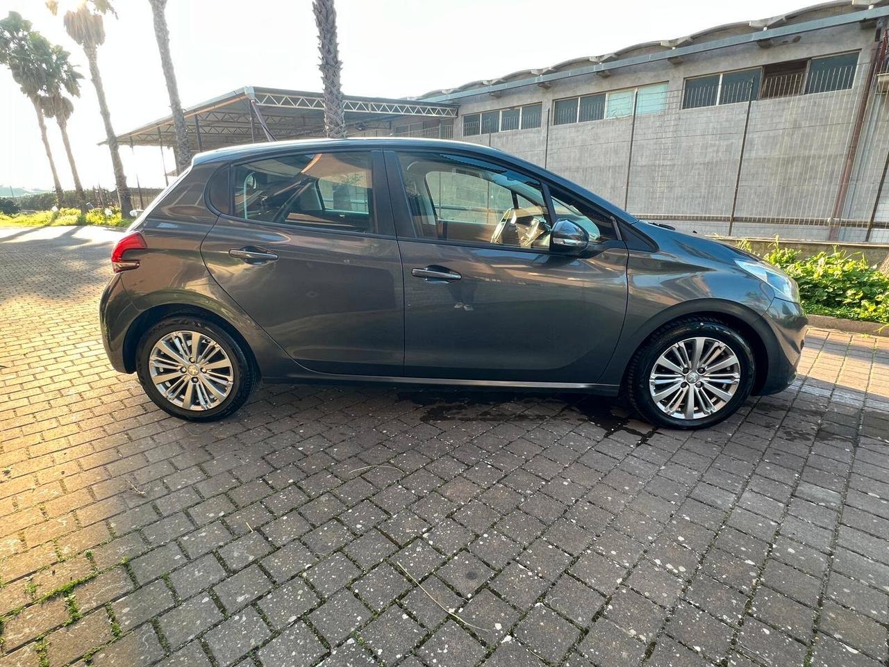 Peugeot 208 BlueHDi 75 5 porte Active