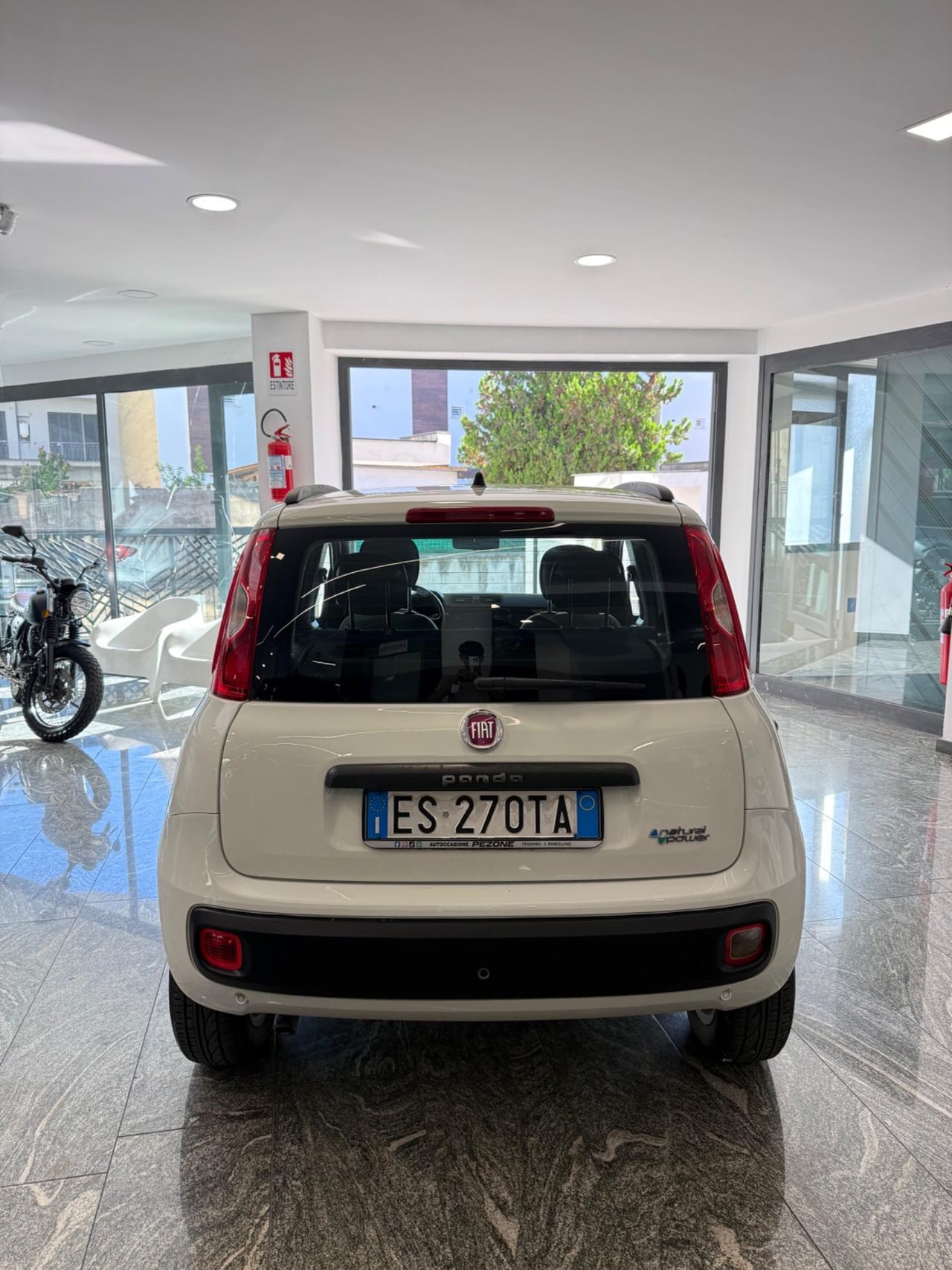Fiat Panda 0.9 TwinAir Turbo Natural Power Lounge
