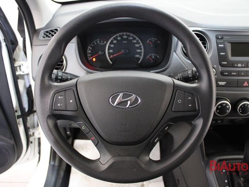 Hyundai i10 i10 1.0 Login auto