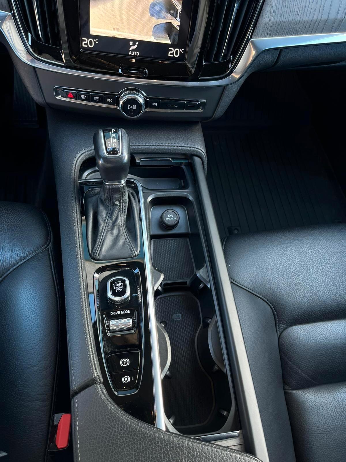 Volvo V90 Cross Country D4 AWD Geartronic Pro