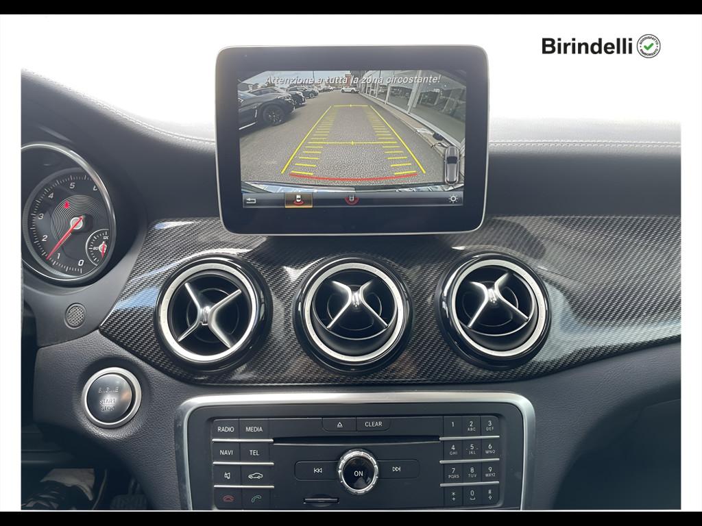 Mercedes-Benz GLA (X156) - GLA 180 Premium