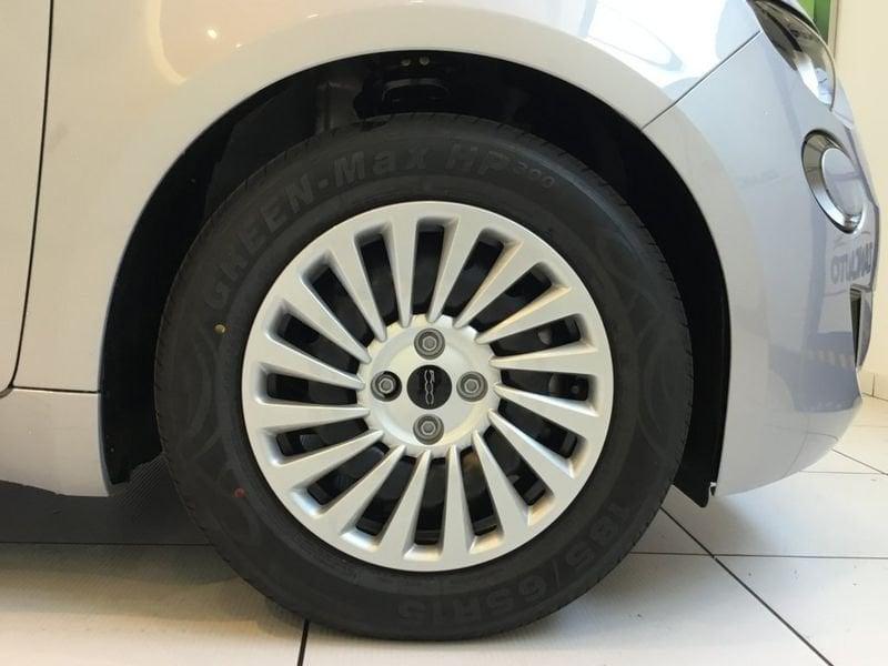 FIAT 500 Hybrid Hybrid Icon MY26