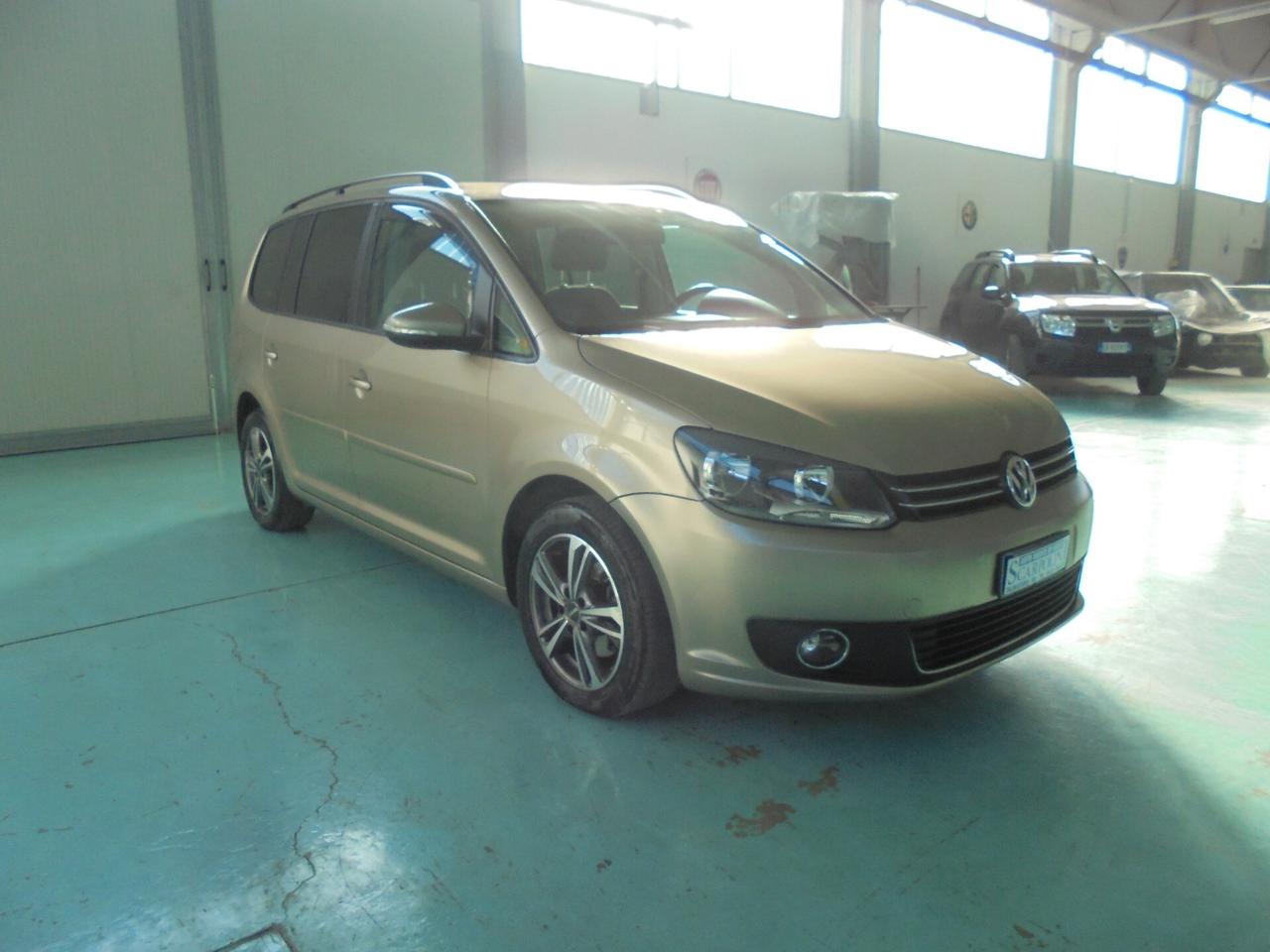 Volkswagen Touran Business 1.6 TDI DSG Comfortline 7 posti CAMBIO NUOVO