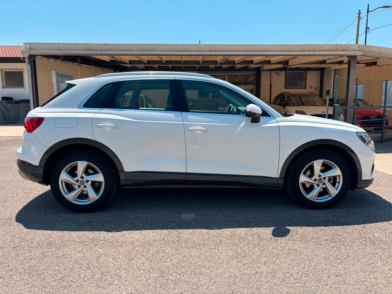 Audi Q3 II 2019 35 2.0 tdi Business Advanced s-tronic