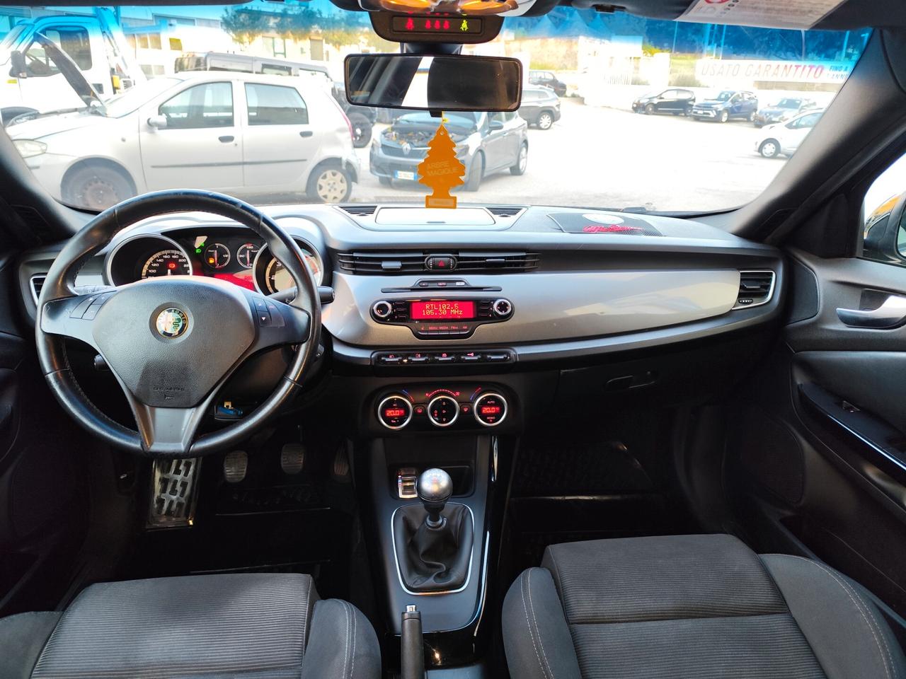 Alfa Romeo Giulietta 1.6 JTDm-2 105 CV Distinctive