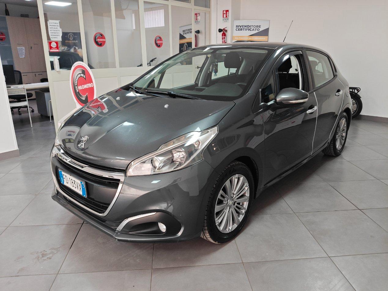 Peugeot 208 5 Porte 208 5p 1.2 puretech Active 82cv