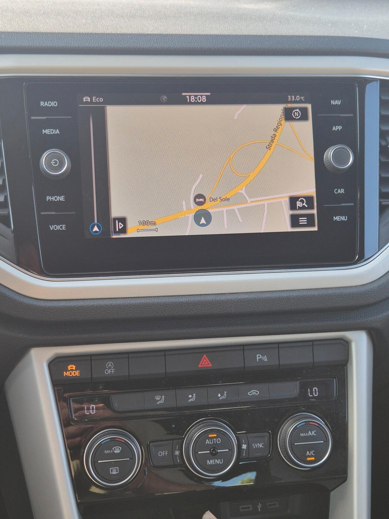 Volkswagen T-Roc 1.5 TSI 150cv DSG R-Line
