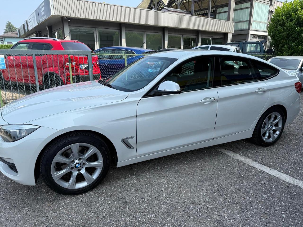 BMW Serie 3 Gran Turismo 320d Gran Turismo xdrive Business auto