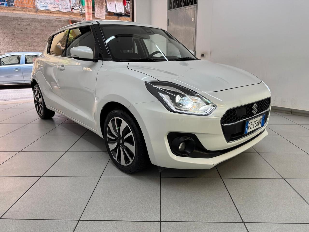 Suzuki Swift 1.2 Hybrid Top 2020