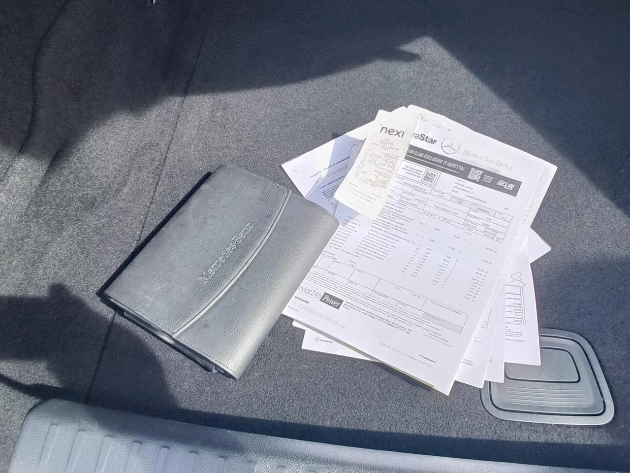 Mercedes-benz GLA 200 d Automatic 4Matic Premium
