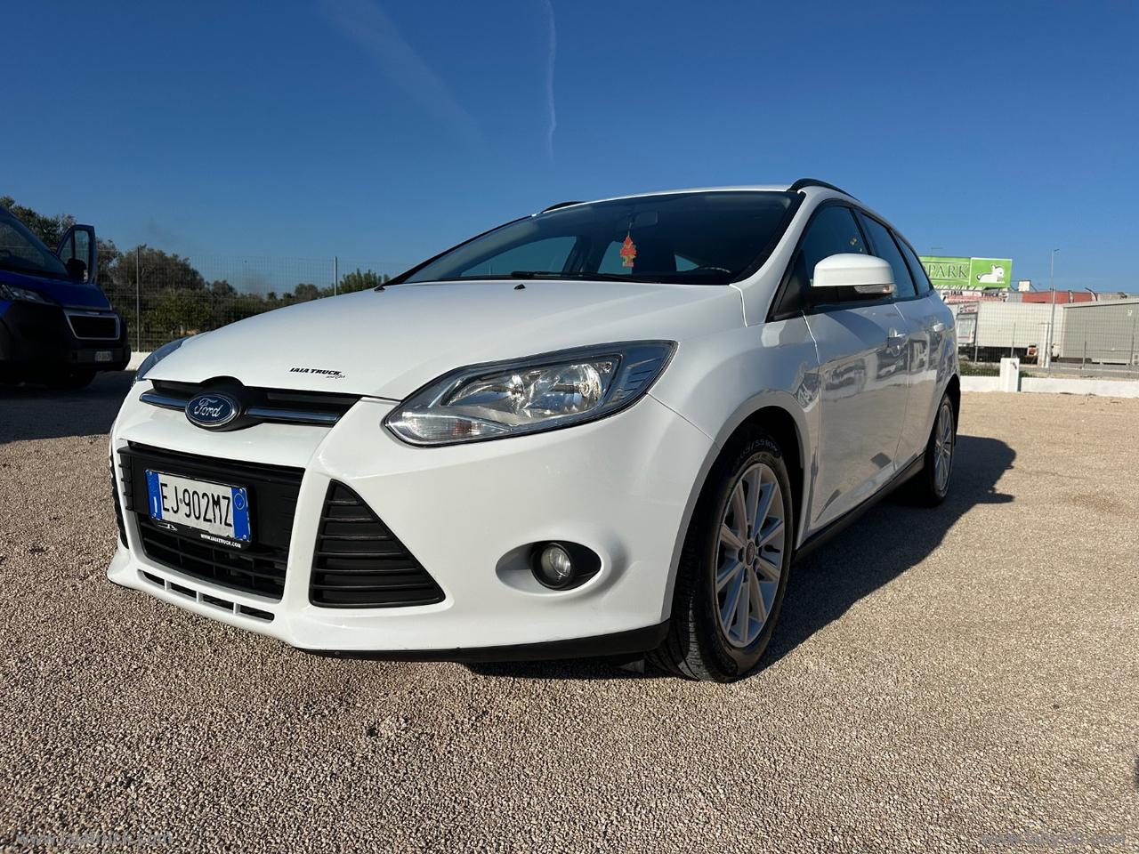 Focus 1.6 TDCi 115CV SW Titanium AUTOCARRO N1 5POSTI