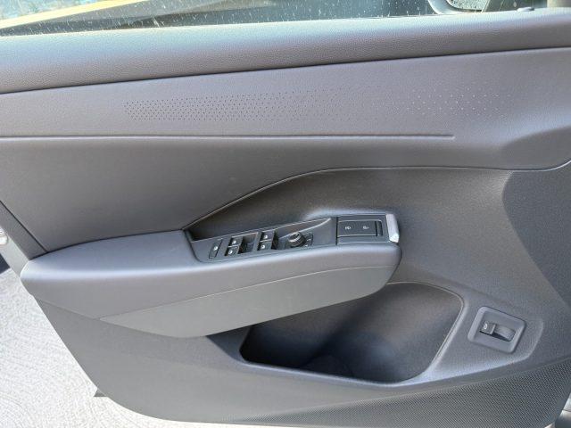 VOLKSWAGEN T-Roc Nuova 1.5 eTSI DSG R-Line Black Style Camera LED