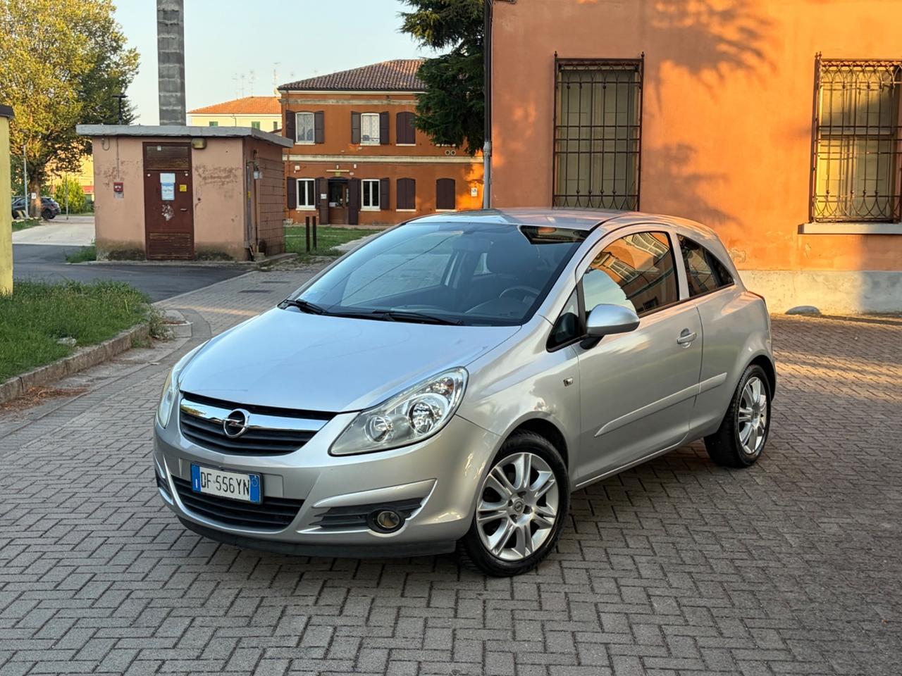 Opel Corsa 1.3 CDTI 75CV neopatentati Enjoy