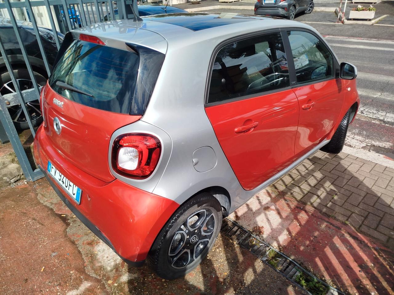 SMART FORFOUR 1.0 PASSION *PREZZO VERO* UNIPRO' TETTO KM CERTIFICATI ITALIANA