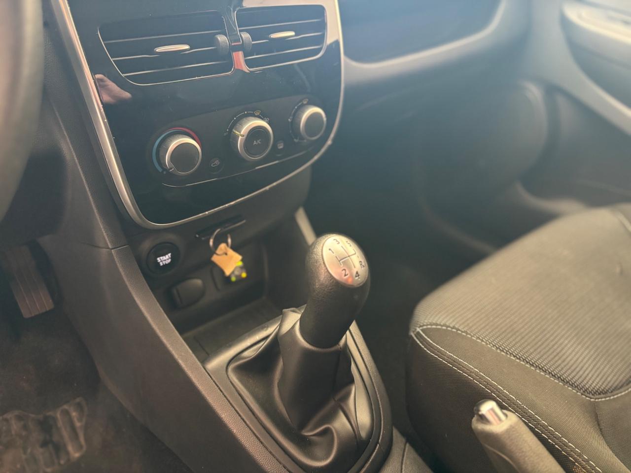 Renault Clio 1.2 75CV gpl 5 porte Life