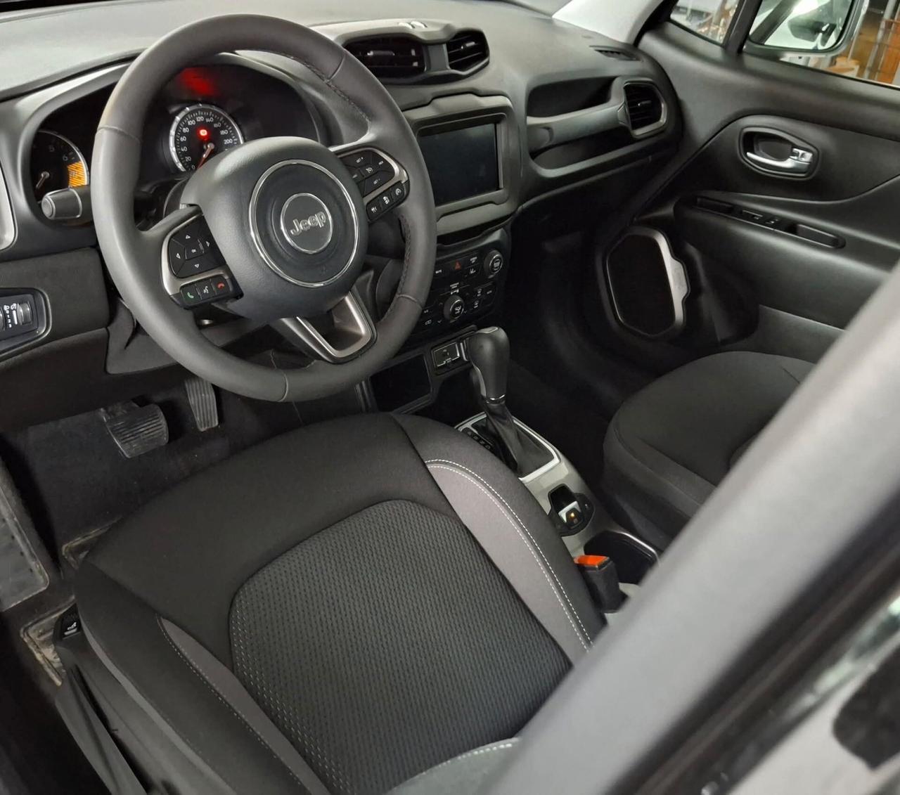 Jeep Renegade 1.5 Turbo T4 MHEV Limited