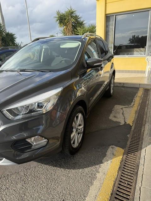 Ford Kuga 2.0 TDCi 4WD Titanium