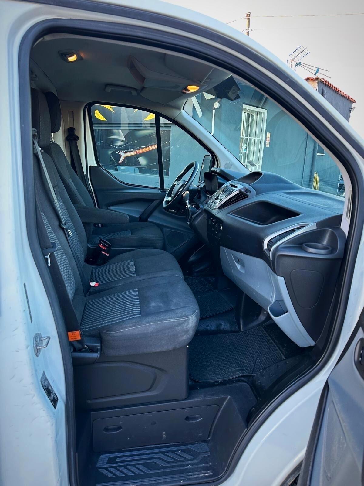 Ford Transit Custom 270 2.2 TDCi PC Furgone Trend