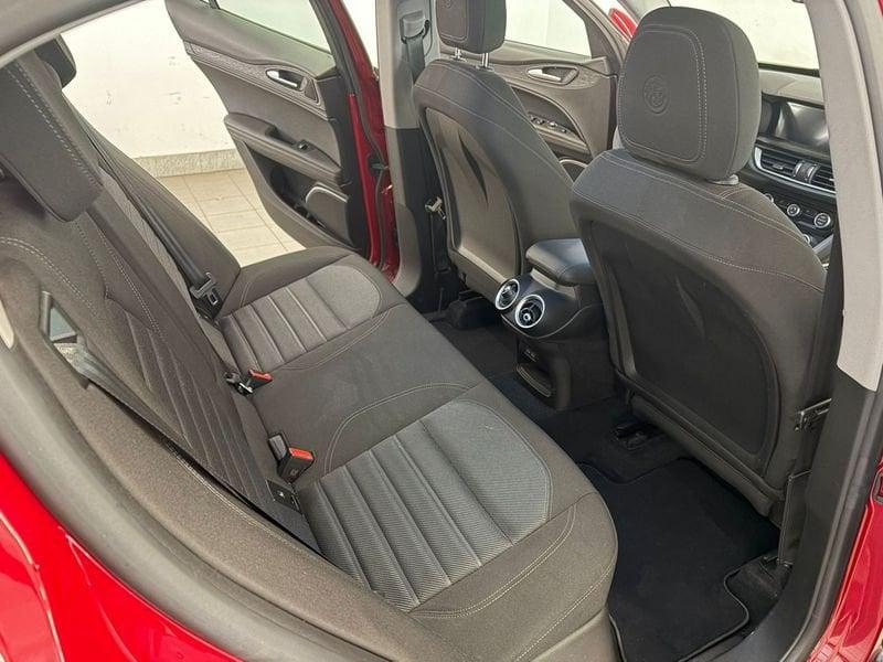 Alfa Romeo Stelvio 2.2 Turbo Diesel 160CV Business AT8 RWD