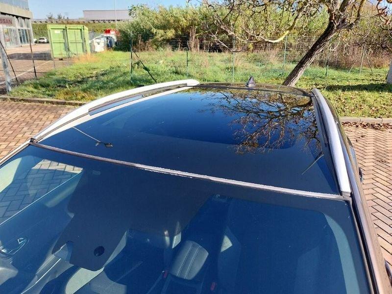 Nissan Qashqai 1.5 dCi 110cv 360 2WD 1.5 dCi 110cv 360 autocarro