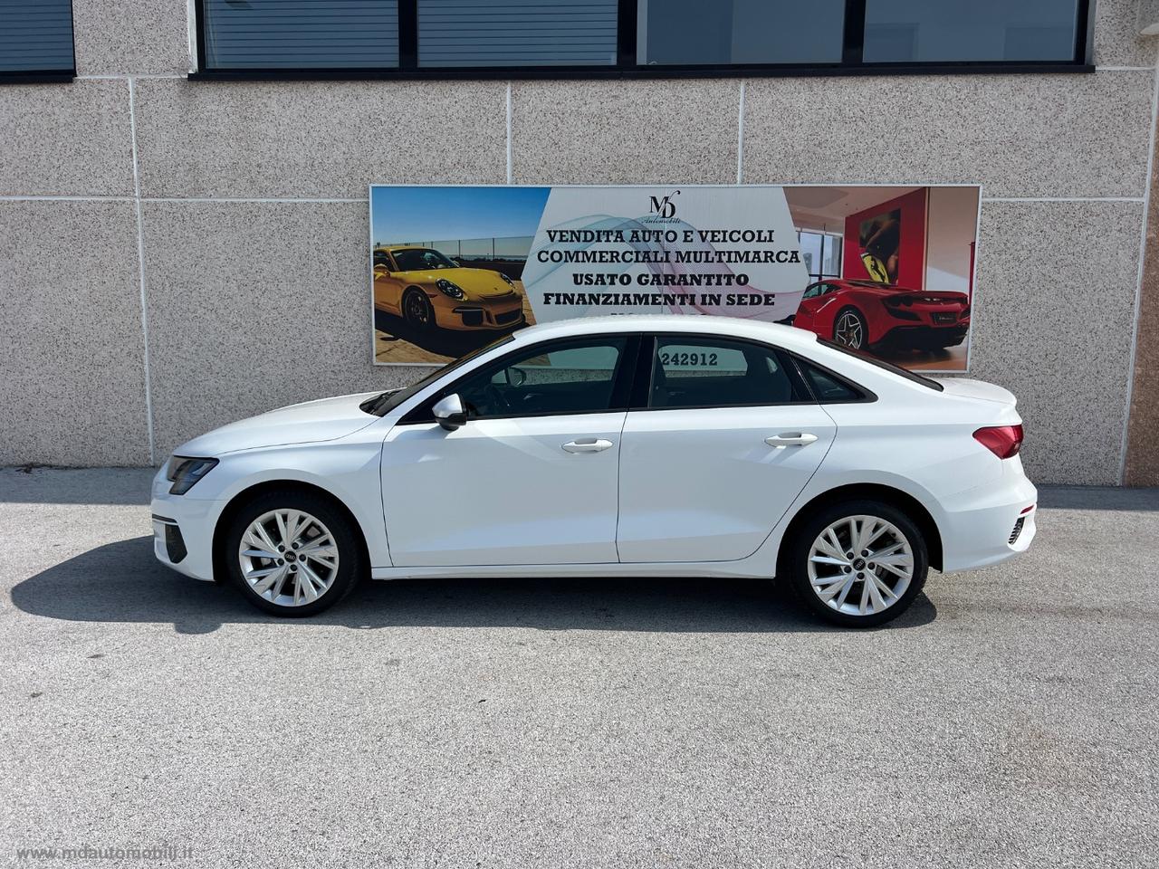 AUDI A3 Sedan 30 TFSI Business SOLO KM.53000