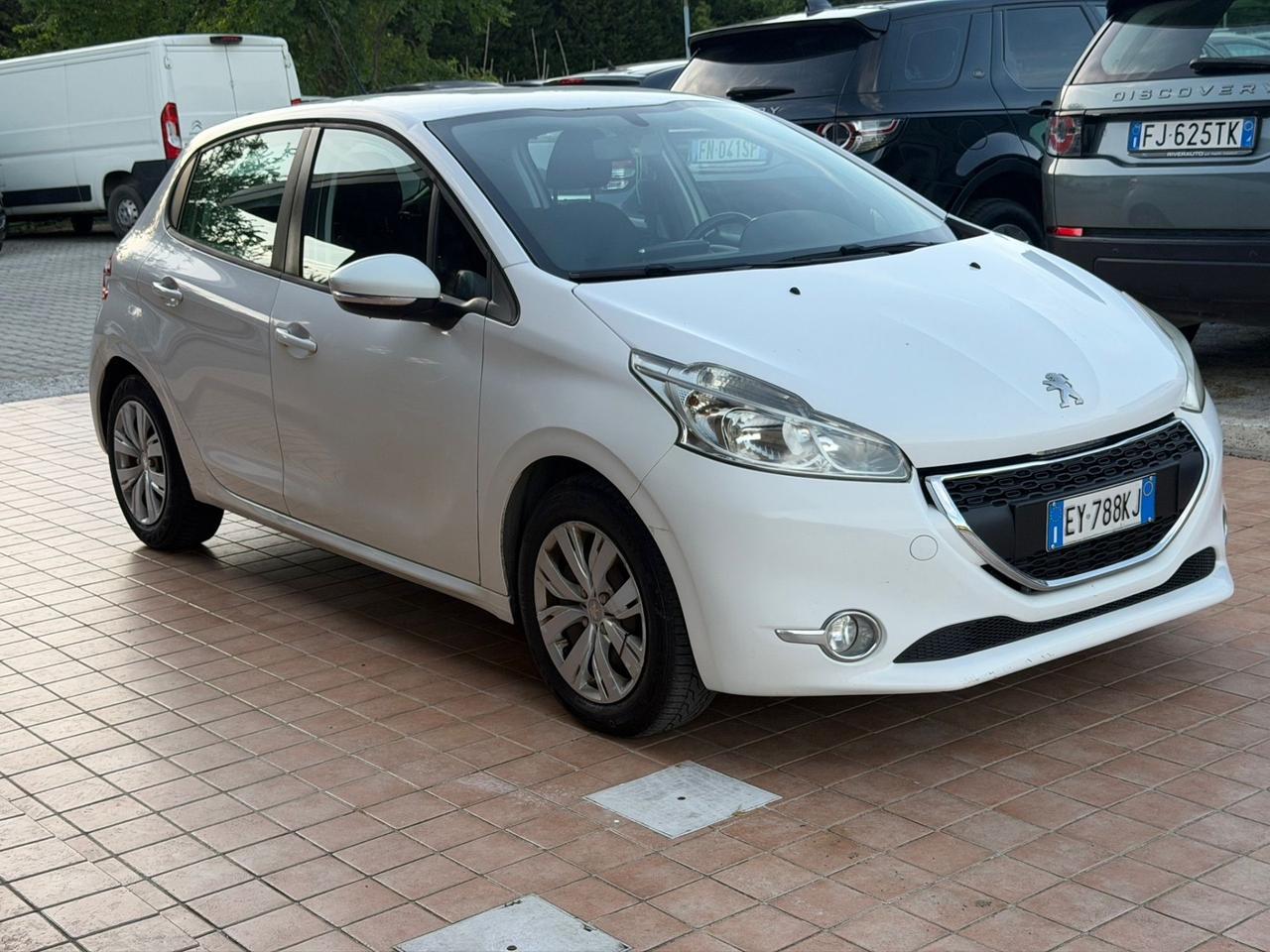 Peugeot 208 1.4 HDi 68 CV 5 porte Access
