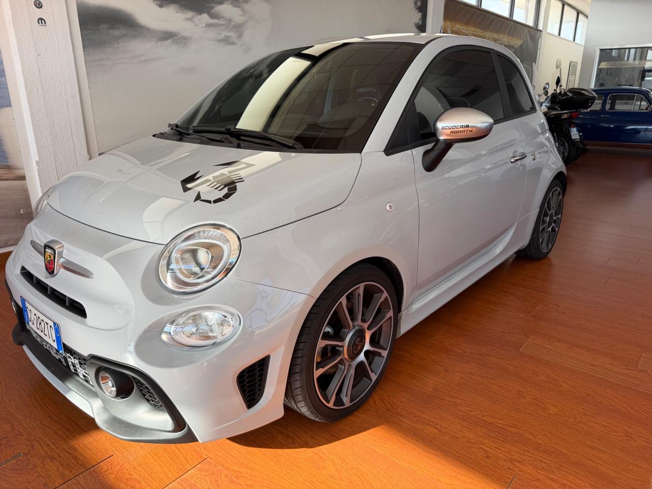 Abarth 595 1.4 Turbo T-Jet 165 CV Turismo