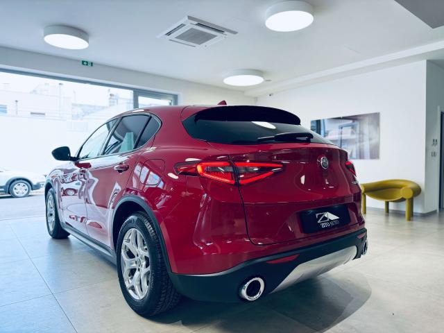 Alfa Romeo Stelvio 2.2 t rwd 160cv auto