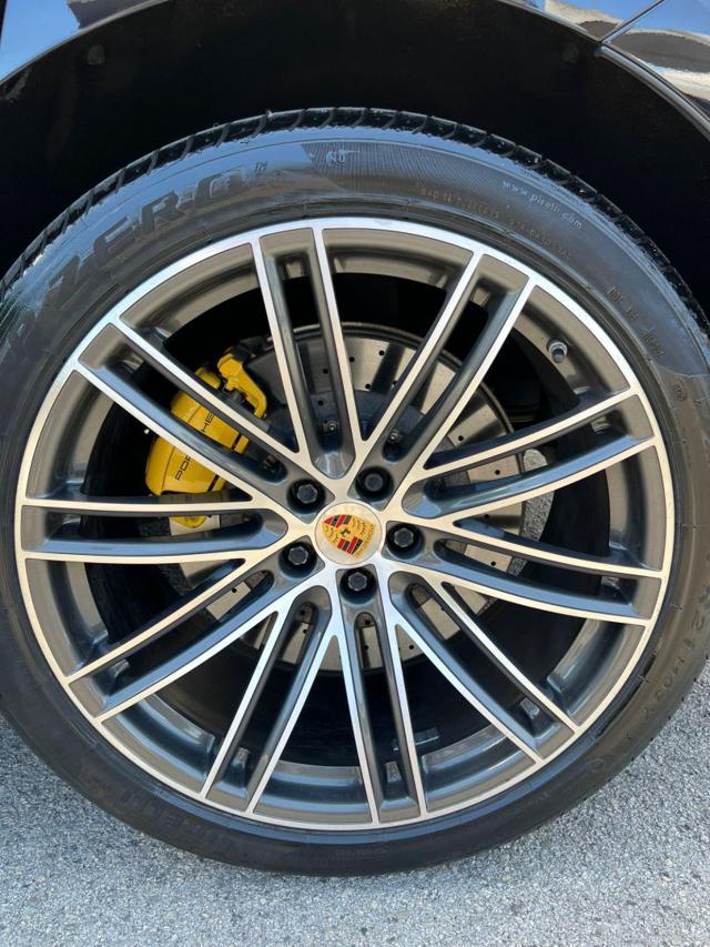 PORSCHE Macan 2.9 Turbo