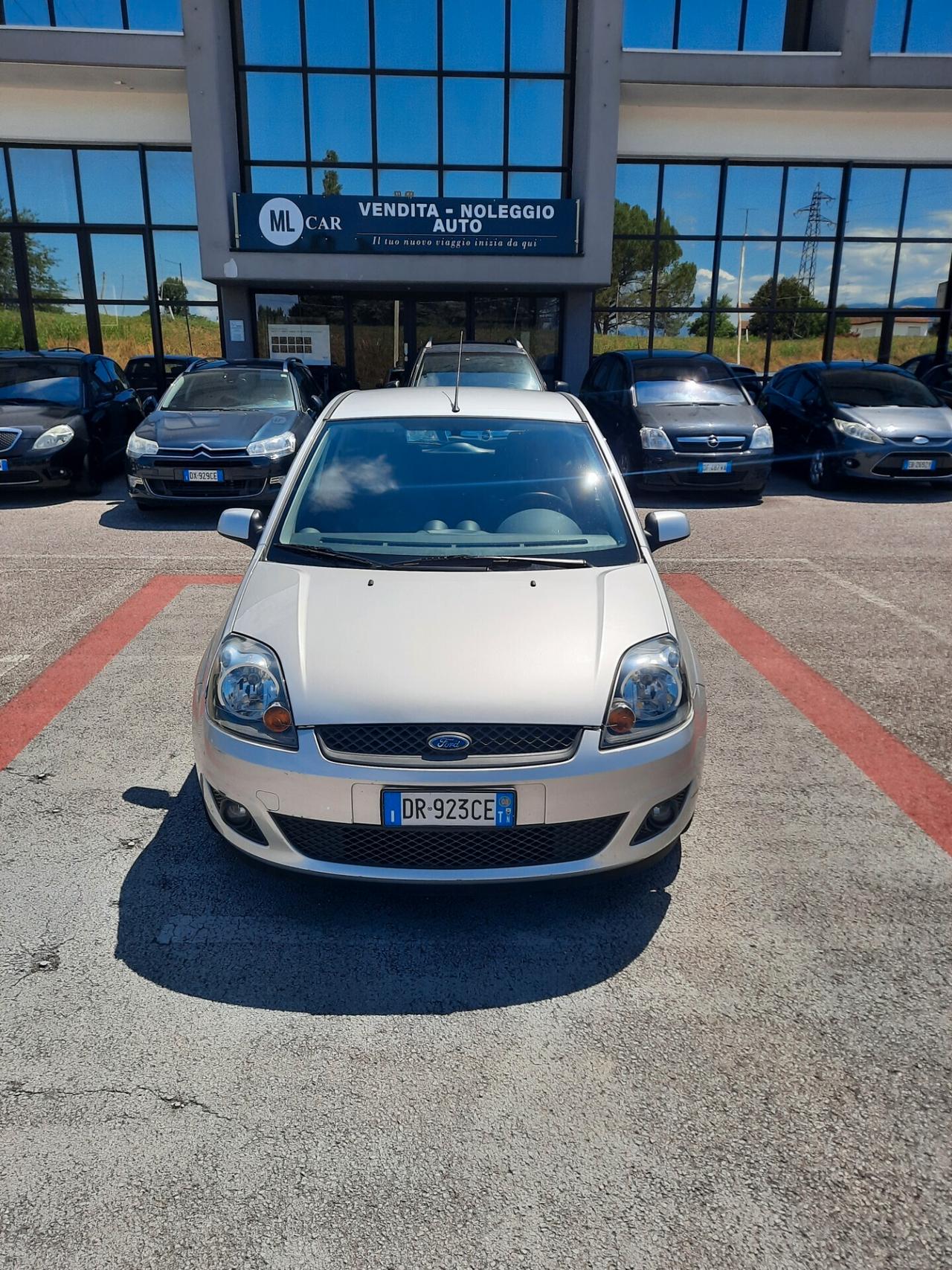 Ford Fiesta 1.2 16V 3p. Ghia OK NEOPATENTATI