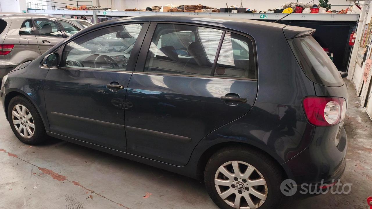 VW GOLF motore rigenerato