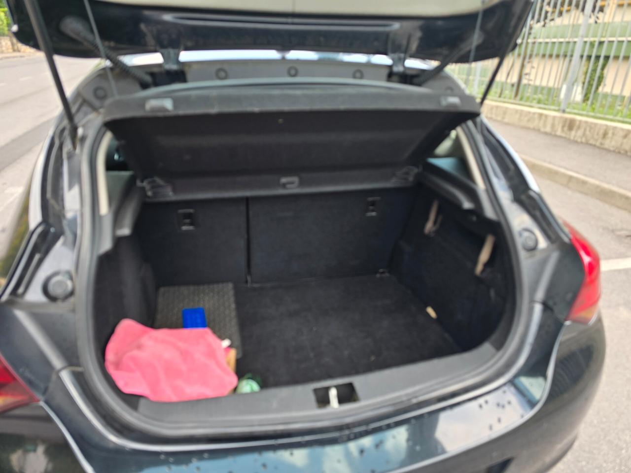 OPEL ASTRA 1.7 DTI COSMO "OK PER NEOPATENTATI"