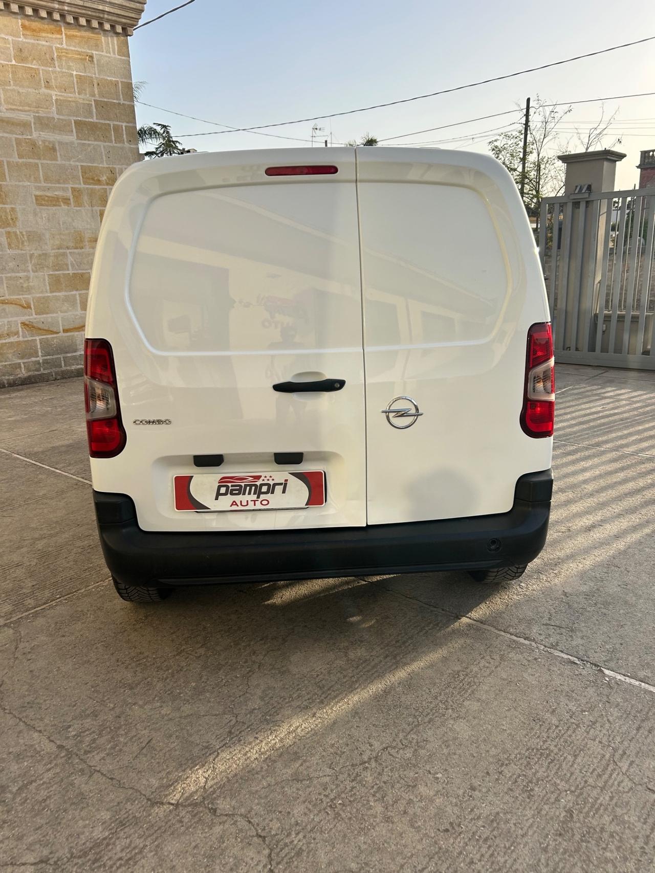 Opel Combo Cargo 1.5 Diesel 130CV S&S PC 650kg Edition