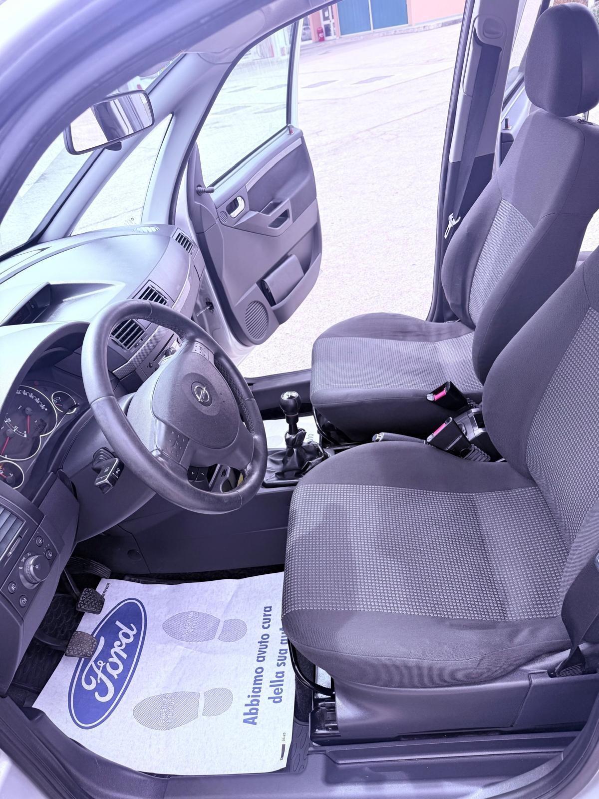 Opel Meriva 1.4 16V Cosmo Ok neopatentati