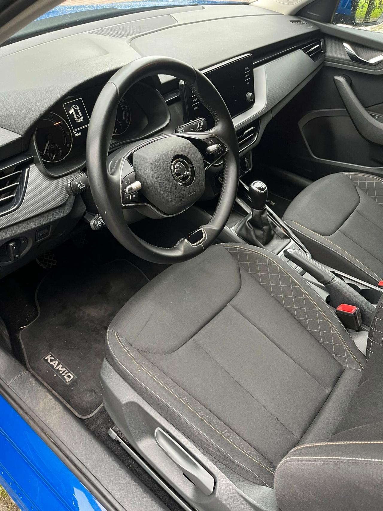 Kamiq 1.0 g-tec Ambition 90cv -- FULL ADAS --