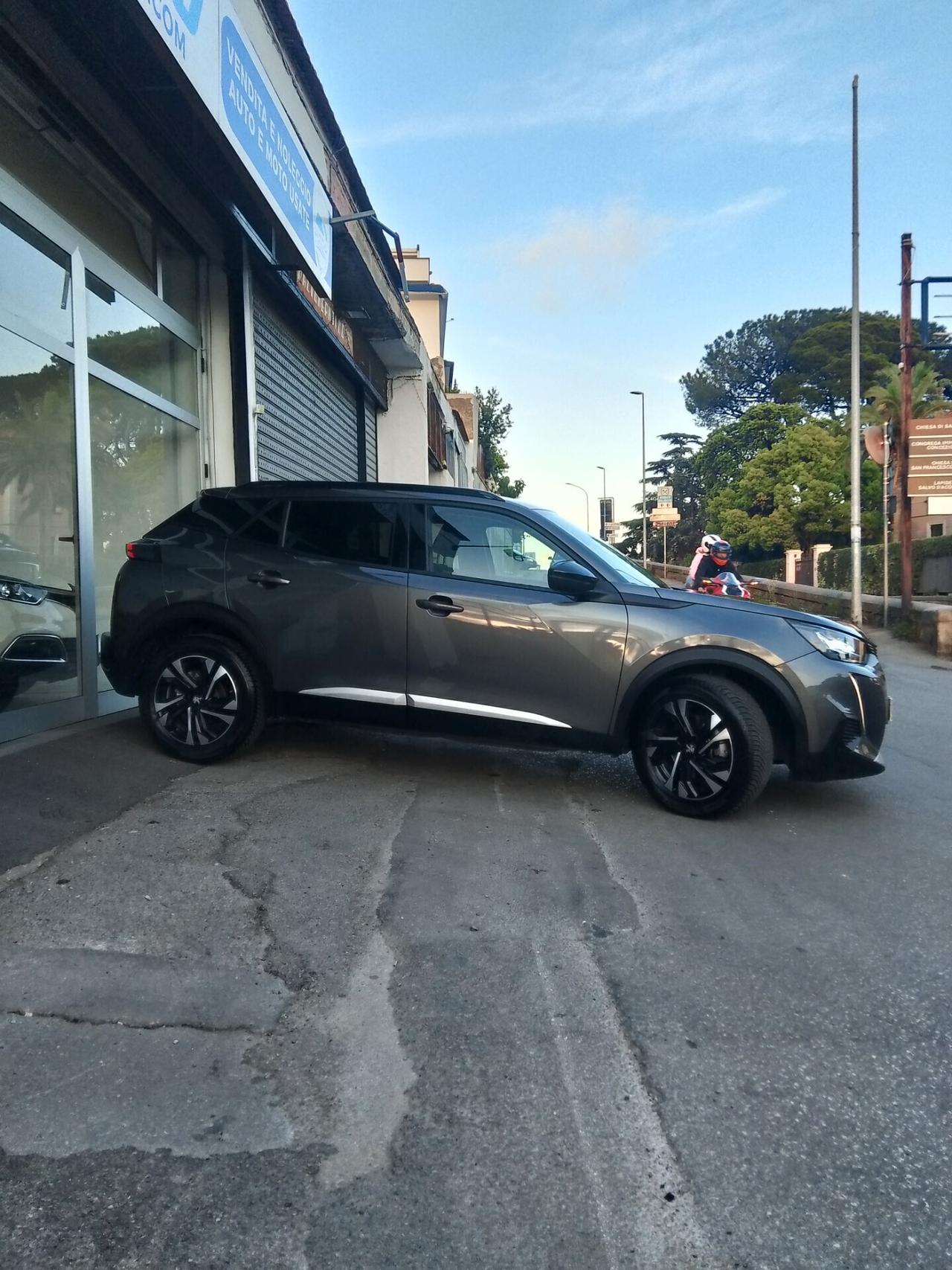 Peugeot 2008 BlueHDi 130 S&S EAT8 Allure Pack