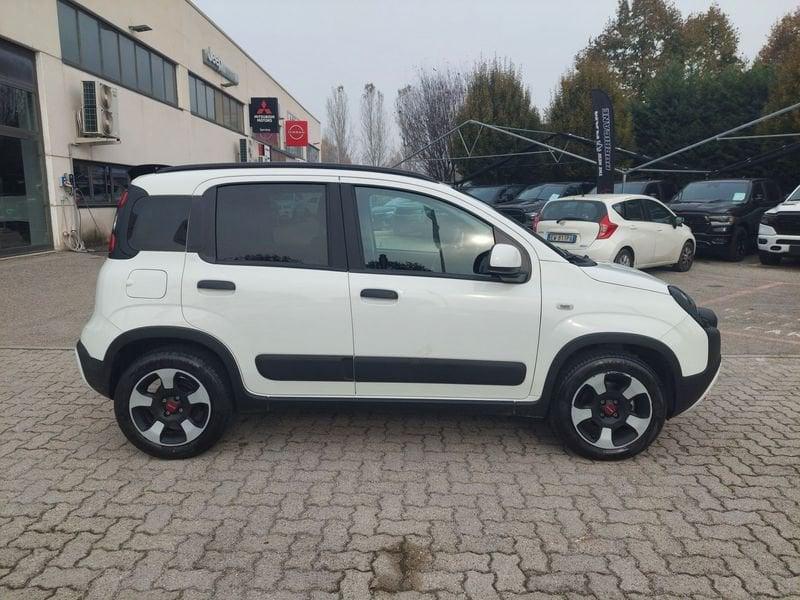 FIAT Panda 1.0 FireFly S&S Hybrid City Cross