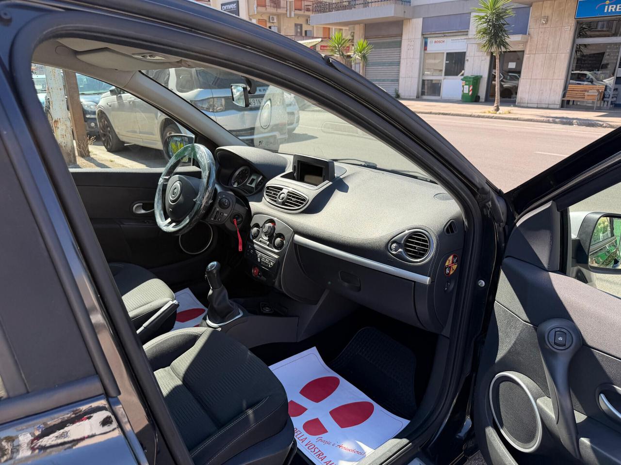 Renault Clio 1.2 16V 5 porte Dynamique