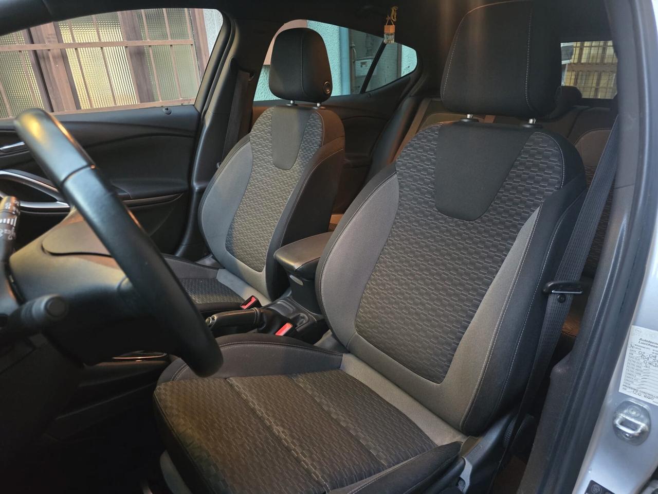 Opel Astra 1.5 CDTI 122 CV S&S 5 porte GS Line