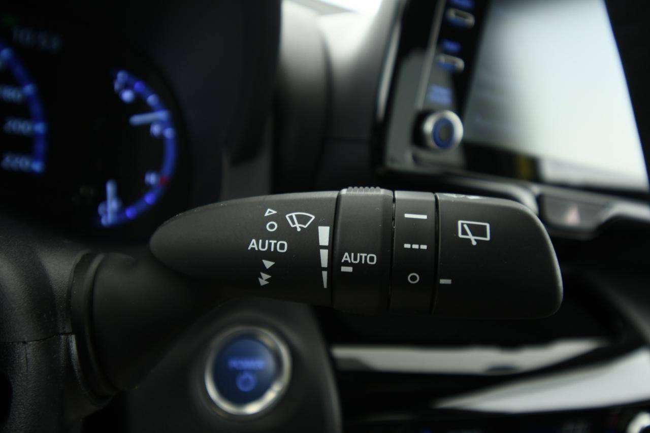 TOYOTA Yaris Cross 1.5h Premiere fwd 116cv e-cvt NEOPATENTATI+CAMERA 36O°+HEAD UP