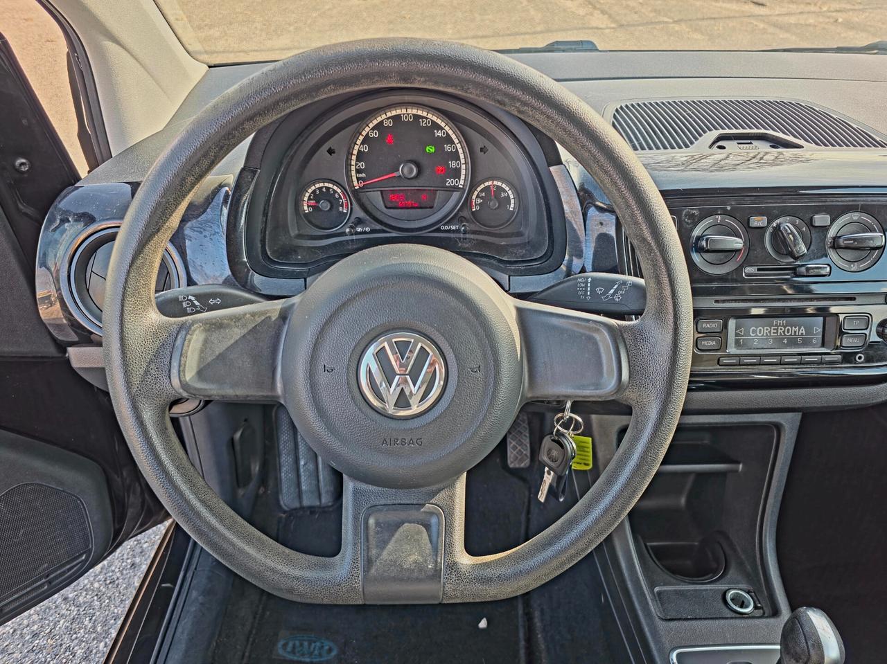 Volkswagen up! 1.0 3p. move ASG 2013-E5B Automatico NEO