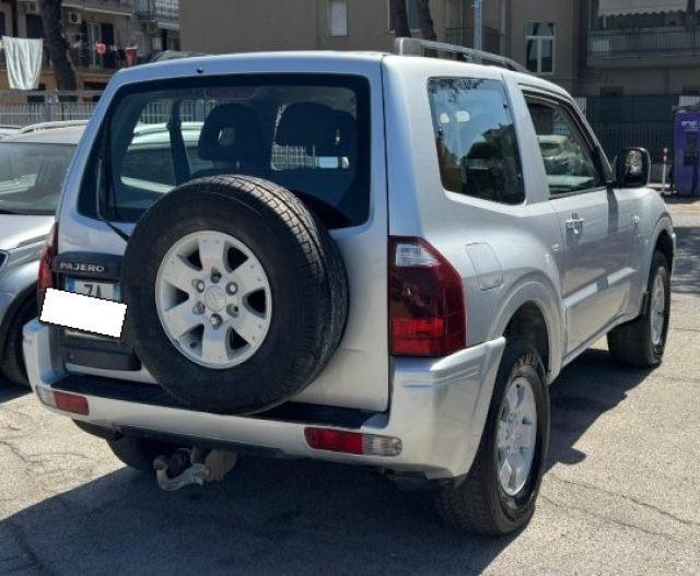 MITSUBISHI Pajero 2.5 TDI 3p. GLX