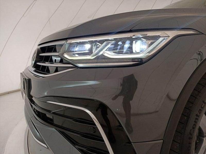 Volkswagen Tiguan II 2021 2.0 tdi R-Line 4motion 150cv dsg