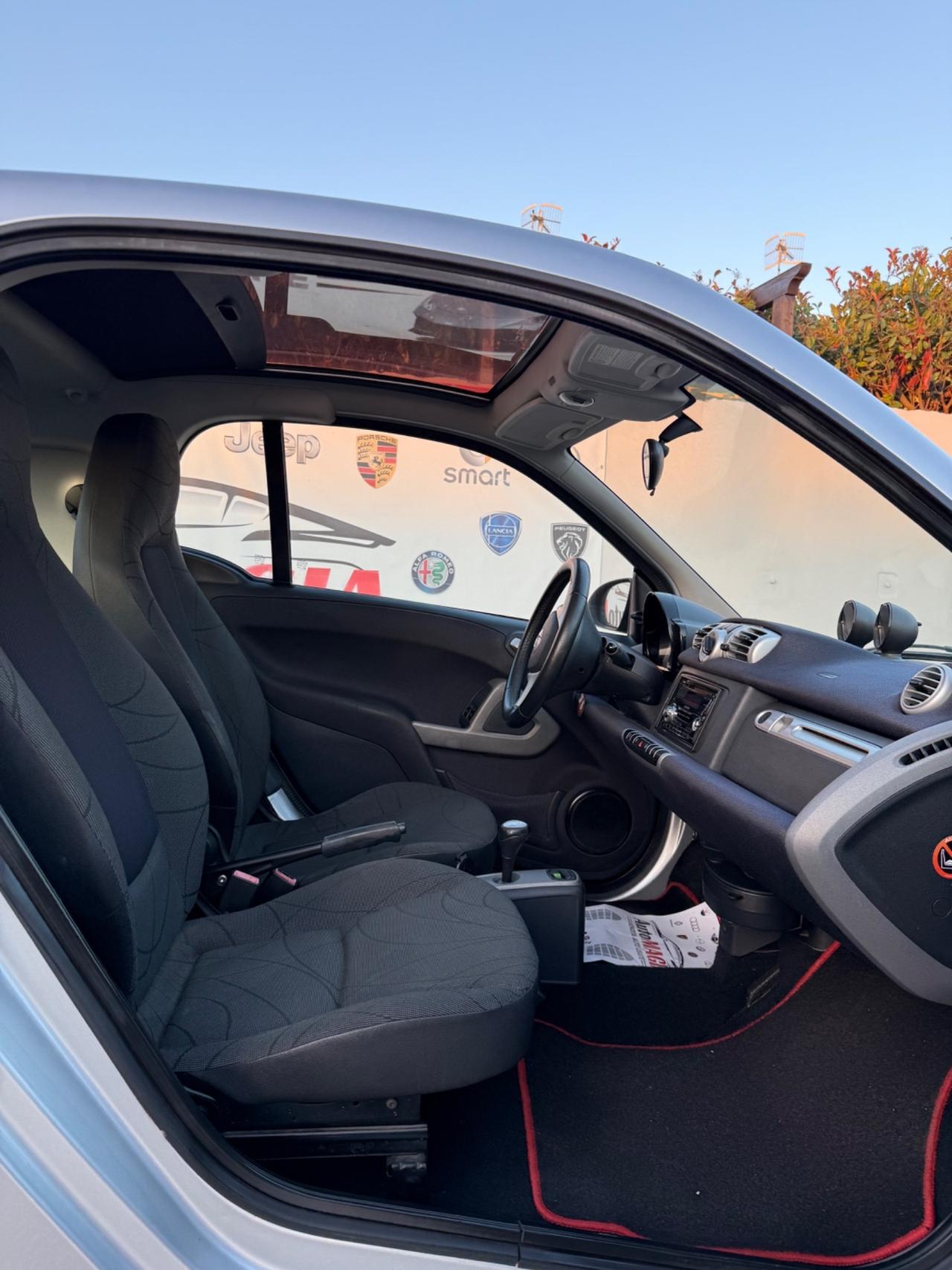 Smart ForTwo 1000 52 kW MHD coupé passion