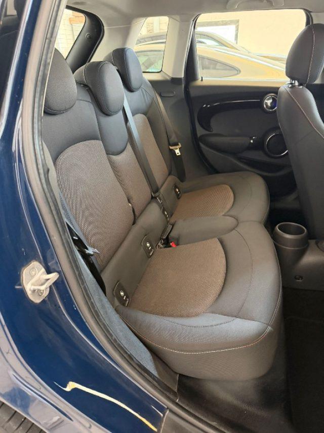 MINI Cooper D 1.5 Cooper D 5 porte